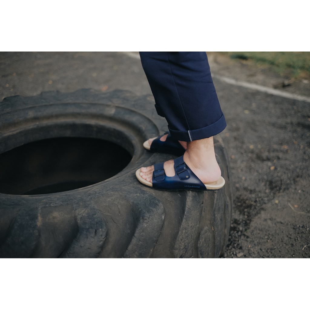 EARTH NAVY |FORIND x Local Goods| Original Sendal Jepit Kulit Kasual Pria/Cowok Sandal Footwear