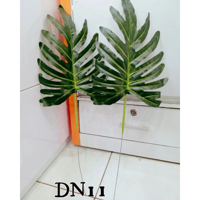 Bunga / Daun dekorasi pelaminan