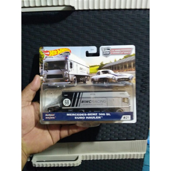 diecast hotwheels mercy Mercedes benz 300sl euro hauler