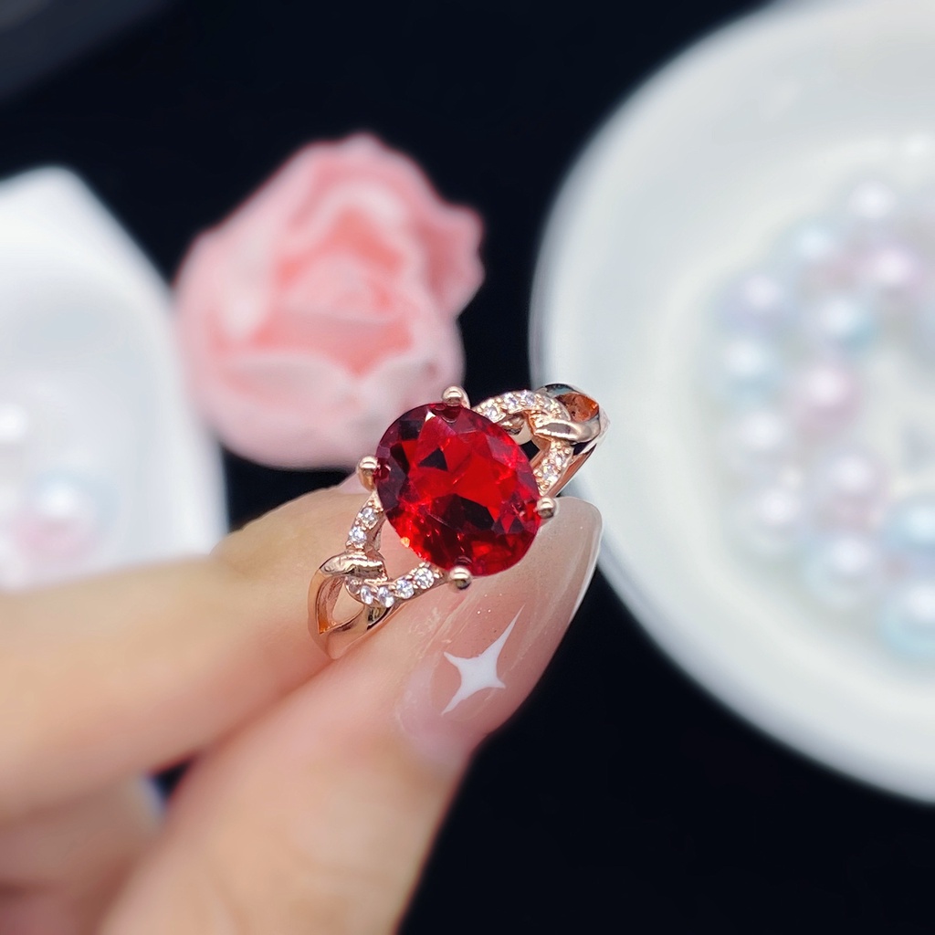 Cincin Kristal Berlian Ruby Rose Gold Bahan Titanium Steel Untuk Wanita