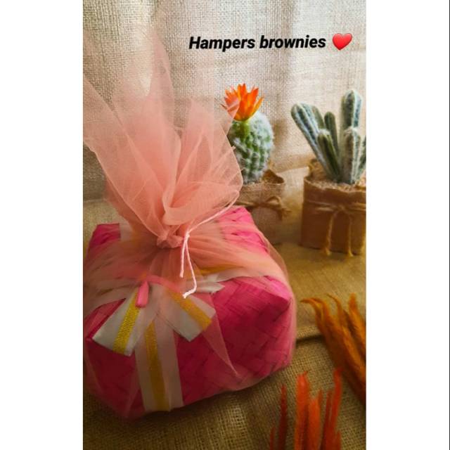 

Hampers brownies (HAMPERS IDUL ADHA, IDUL FITRI, CHRISTMAS NATAL, BIRTHDAY)