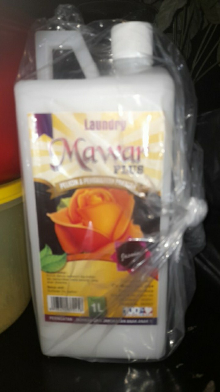 Mawar Plus Orange - Setrika Super Laundry - Pengharum Dan Pelicin Pakaian