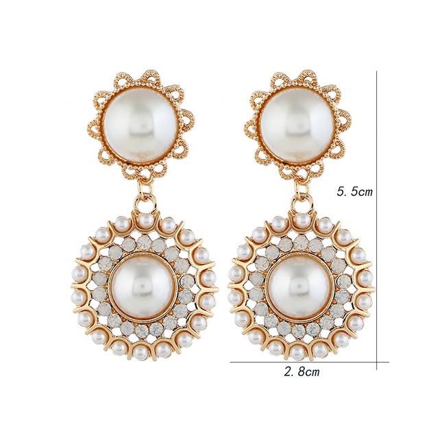 LRC Anting Tusuk Fashion Gold Pearl Earrings F49289