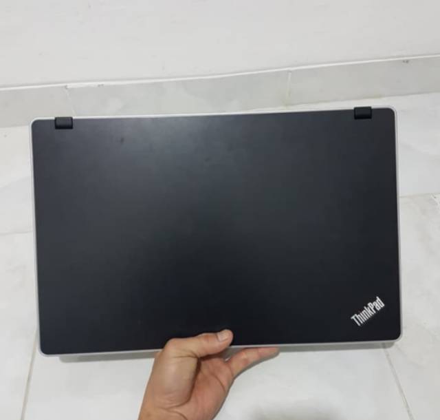 LAPTOP 15 inch - lenovo EDGE CORE i3 - laptop second murah untuk design kuliah - laptop bekas-2