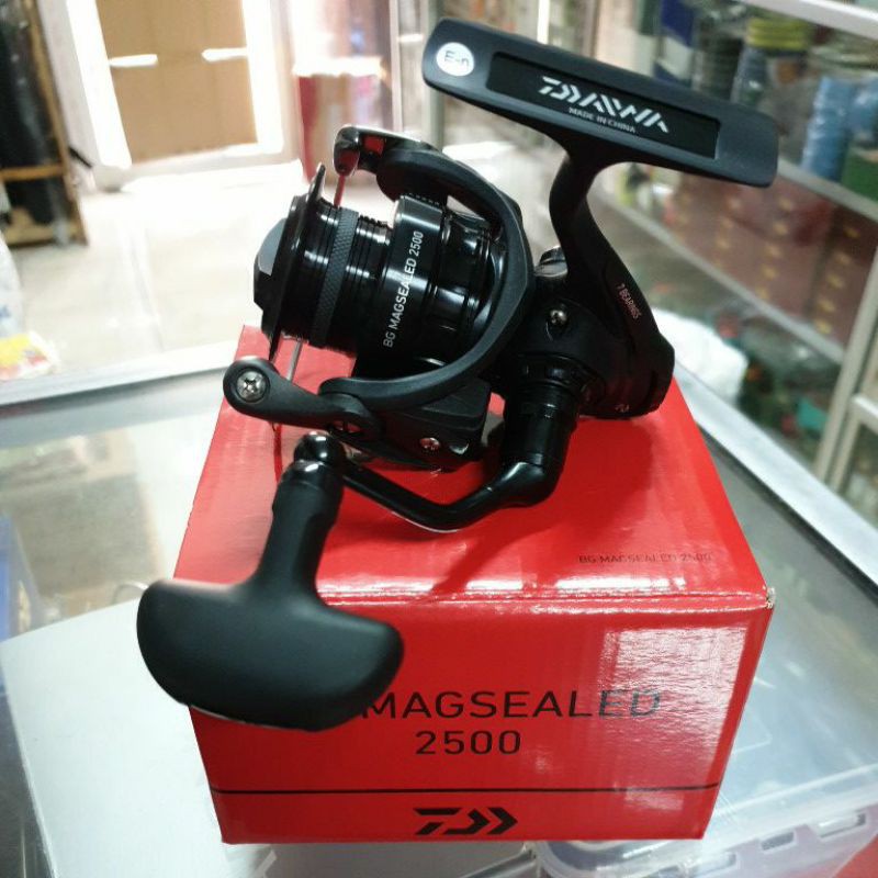 Daiwa BG Magsealed 2500 - Veals Mail Order