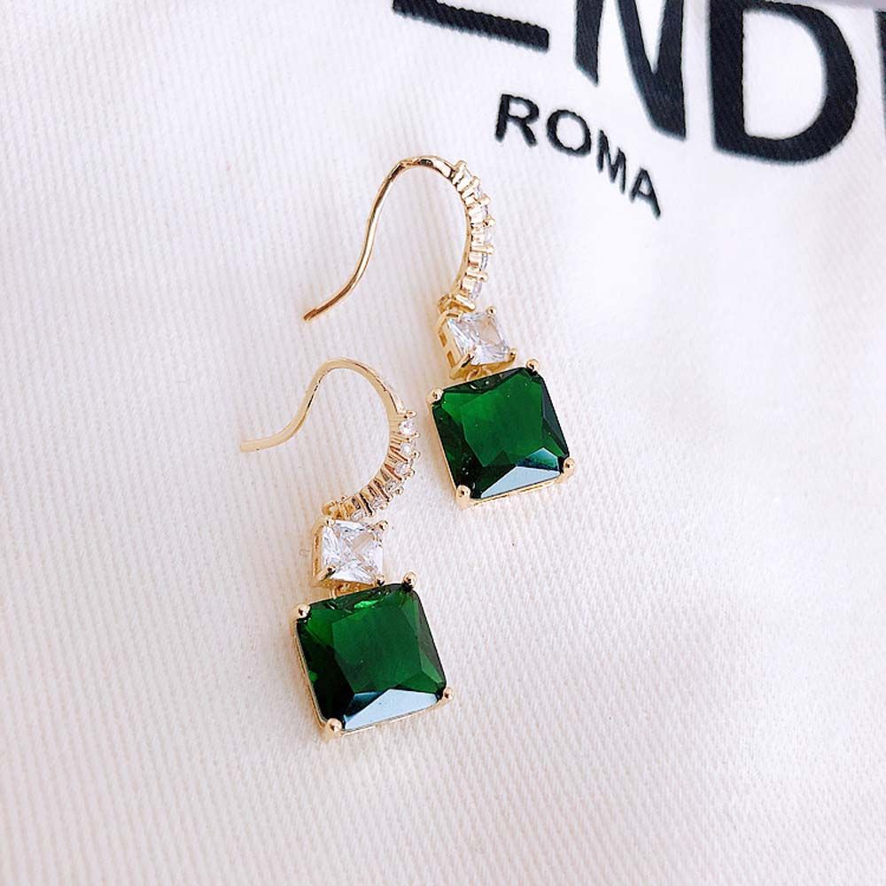 Needway  Elegant Dangle Earrings Retro Fashion Jewelry Earrings Women Geometric Classic Girls Green Crystal Ear Stud/Multicolor