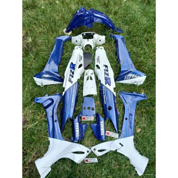 COVER BODY FULLSET FIZ R FIZ R FIZ FIZ R WARNA BIRU STRIPING PUTIH