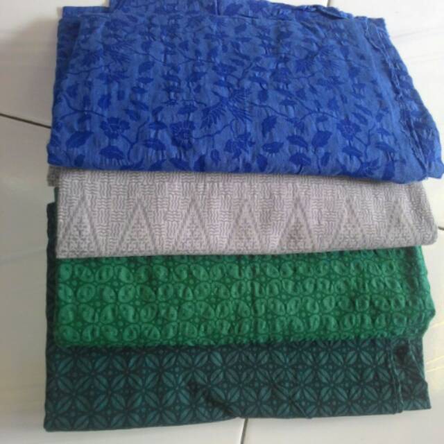 Kain katun emboss