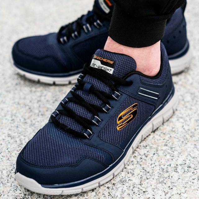 skechers track knockhill