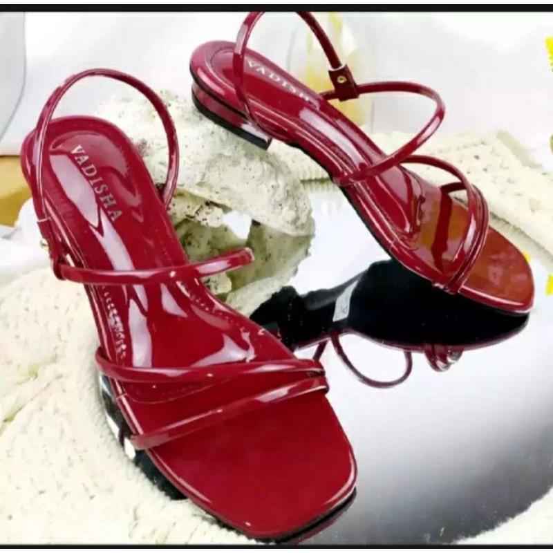 sandal hak pendek diva