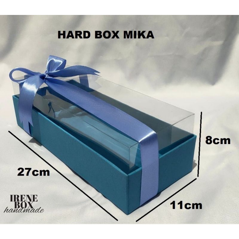

Box Bolu Gulung / Dus Bolu Gulung / Mika Bolu Gulung / Box Mika / Hard Box / Gift Box / Packaging / Kotak Kado / Kemasan / Bolu Gulung / Roll Cake / 27x11x8