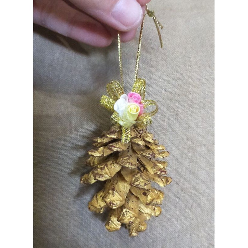 Hiasan Pohon Natal Pinus Gold isi 3pc