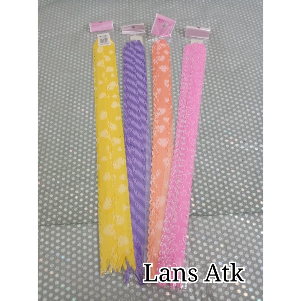

PITA TARIK 18MM / PITA SERUT UNTUK KADO (22023) pita