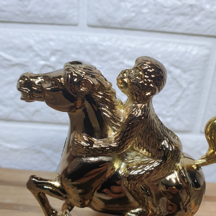 Pajangan Kuda Emas Pajangan Kera monyet Emas Riding Horse