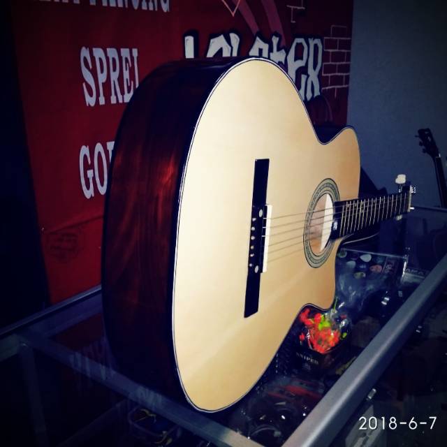Guitar pemula + tas