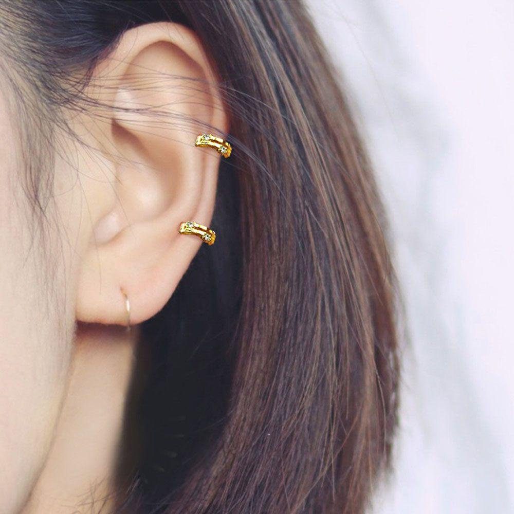 Anting Hoop Nanas Sederhana Tindik Tulang Rawan Perhiasan Hypoallergenic Cubic Zirconia