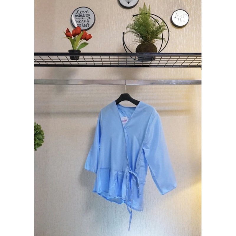 Blouse Biru Muda