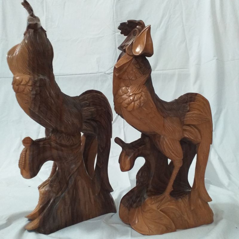 Patung kayu Ayam Jago