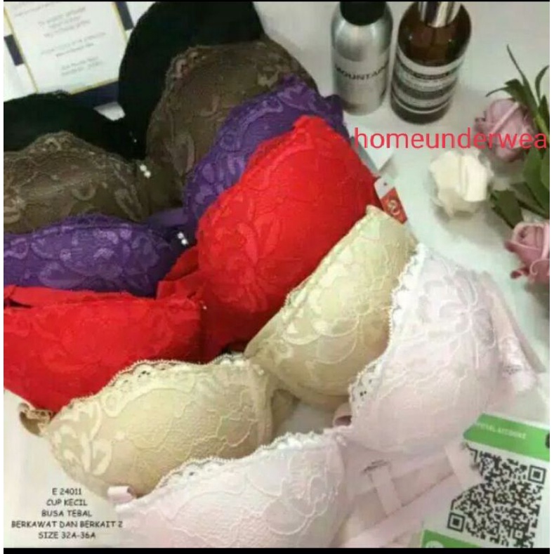 Bra/bh import merk Elena,busa tebal,pake kawat kait 2,cup A,size 32,34,36