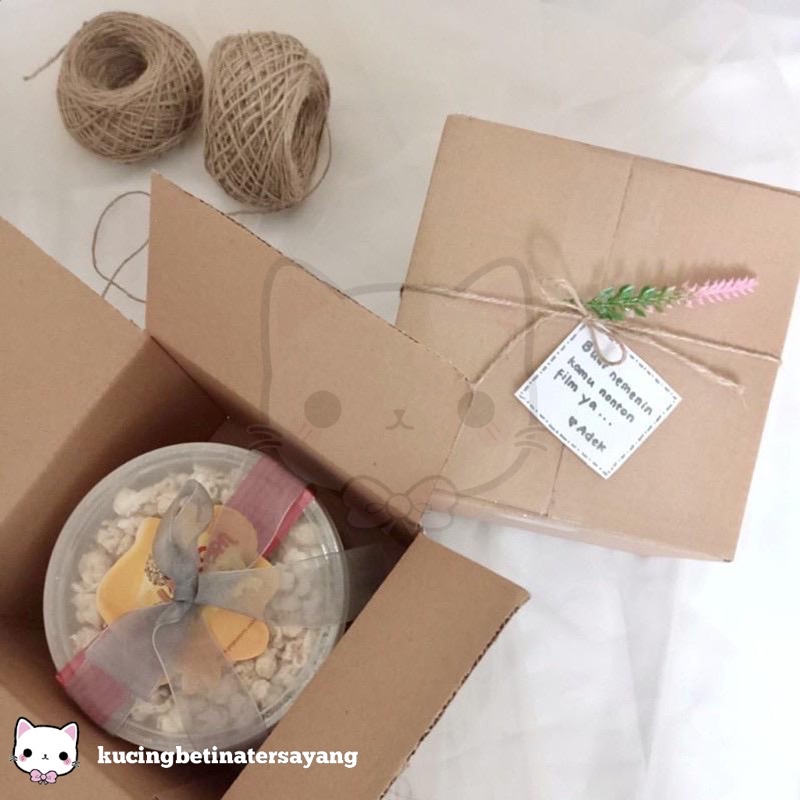

Here a Gift For You! Pop U Corn Vintage Gift Box