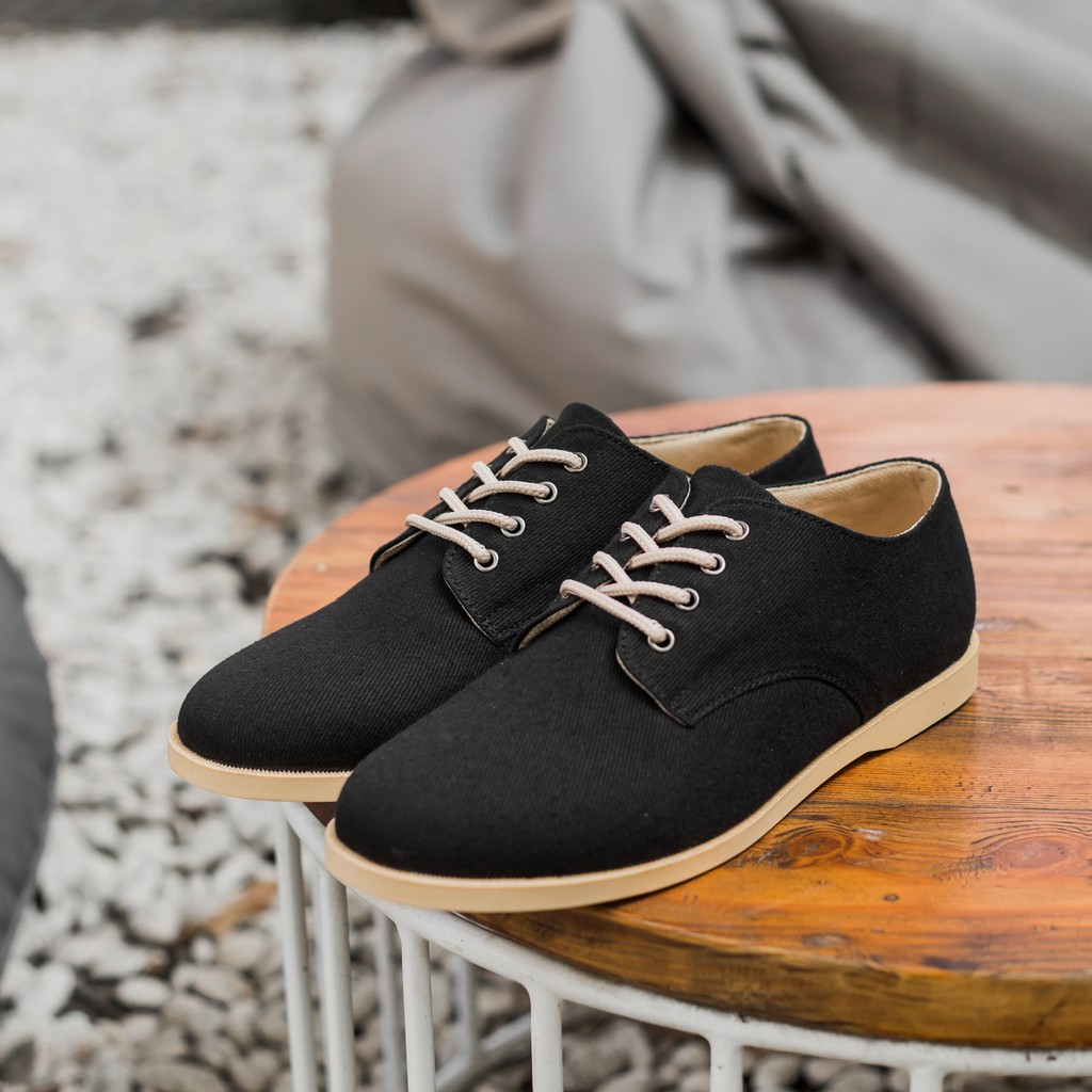 ELVRA Footwear - Sepatu Pria Sepatu Sneakers Sepatu Kasual Casual Sepatu Kanvas Canvas - Ernest Black Cream