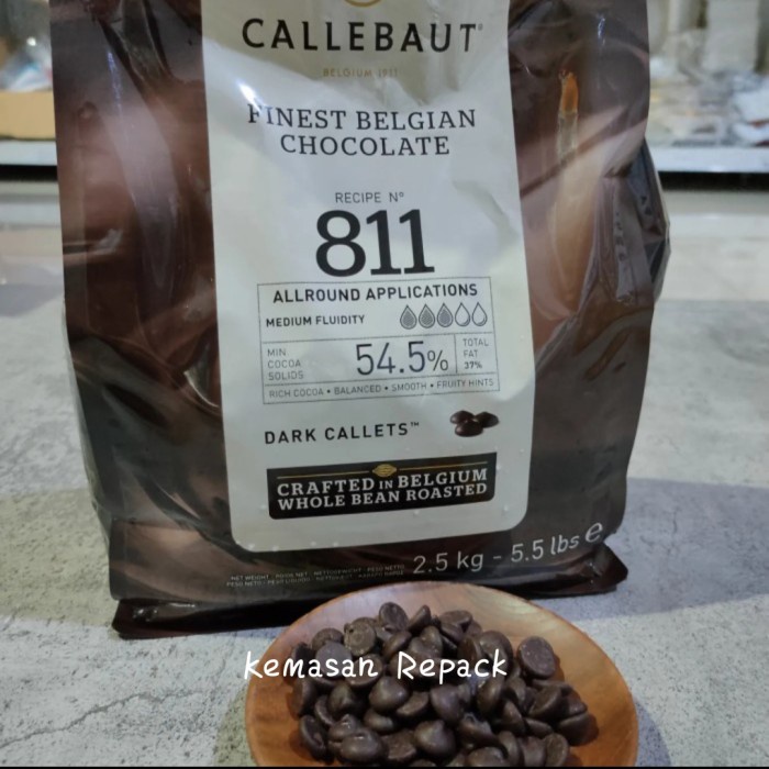 

Callebaut 811 500gr Dark Chocolate Couverture 54,5% Cokelat Coin