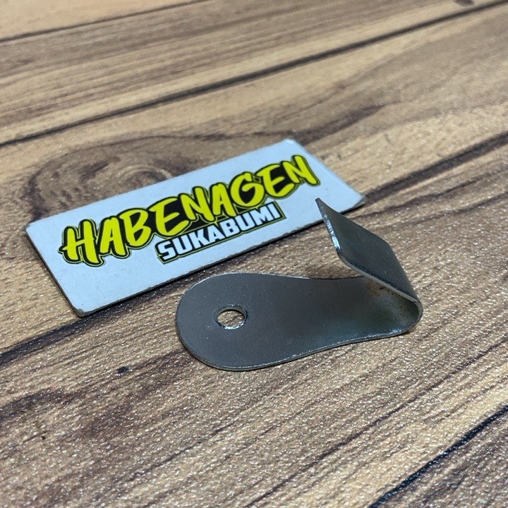 kaitan gantungan cantolan hook barang sayur honda c70 bekjul c700 supercup astrea prima grand legend