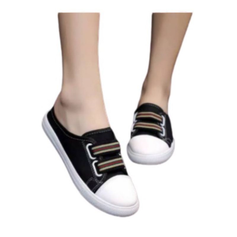 Slip ON WANITA SANTAI WEBING S11