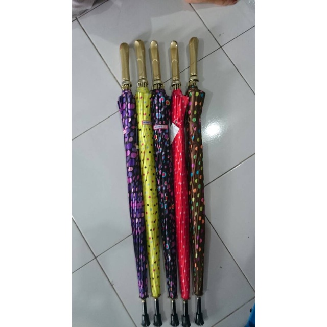 PAYUNG GOLF MOTIF POLKADOT BAHAN SATEN