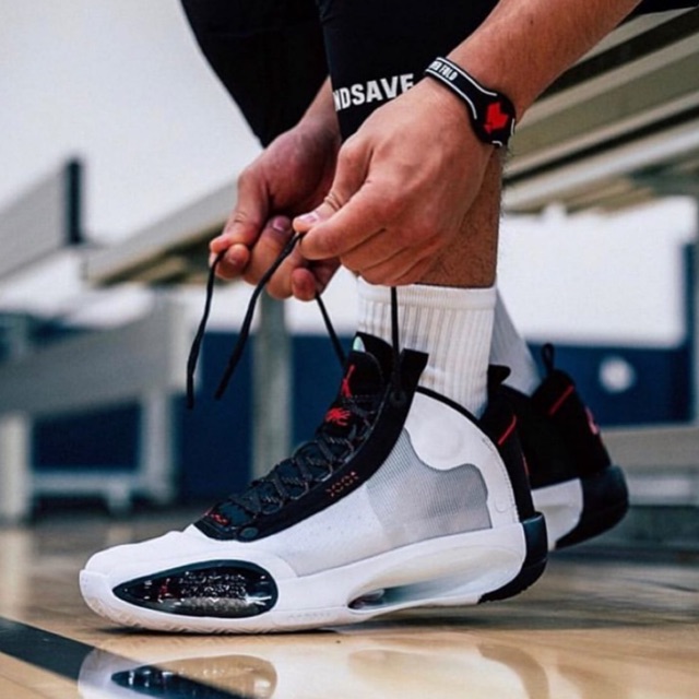 AIR JORDAN 34 "WhiteBlack"