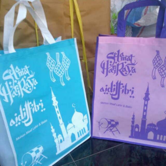 

TAS SOUVENIR IDUL FITRI INDAH