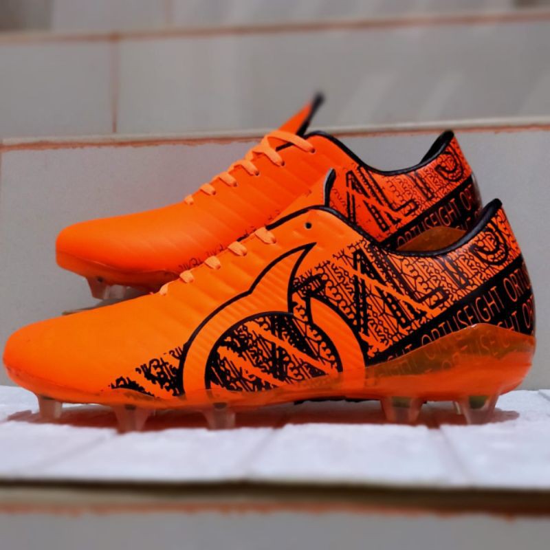 Sepatu Bola Ortuseight Catalyst Cypher in Grade ORI (BISA COD)-Ortus oren
