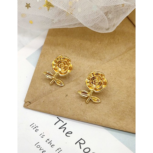 LRC Anting Tusuk Fashion Golden Flowers Matte Gold Three-dimensional Carved Rose Earrings F57498