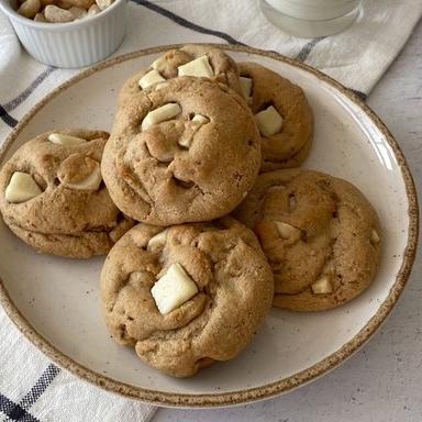

Berkualitas White Chocolate Cookies