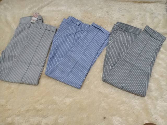 PANTS STRIP SALUR TRADIVARIUS//ANAK TANGGUNG