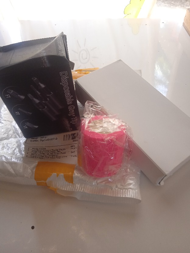 50 Pcs / Kotak Tip Tato Sekali Pakai Warna Abu-abu Transparan