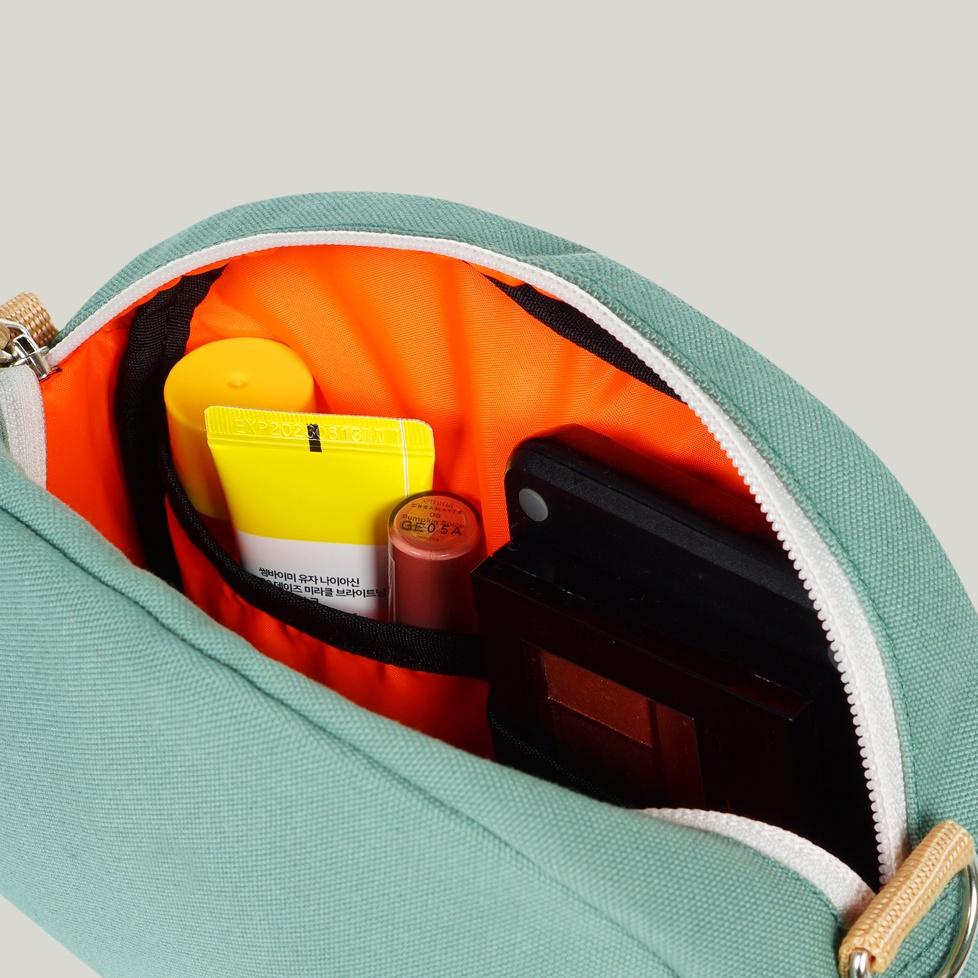 BYH.02Jn22g– Bigmo Molla Minty Pouch