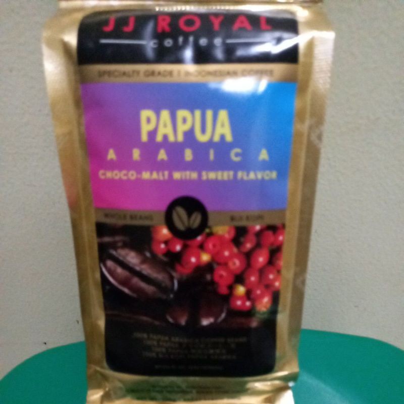 

JJ Royal Coffee Papua Arabica Bean 200g