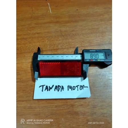 REPLEKTOR LAMPU MATA KUCING SPAKBOR BELAKANG YAMAHA FAZZIO 125