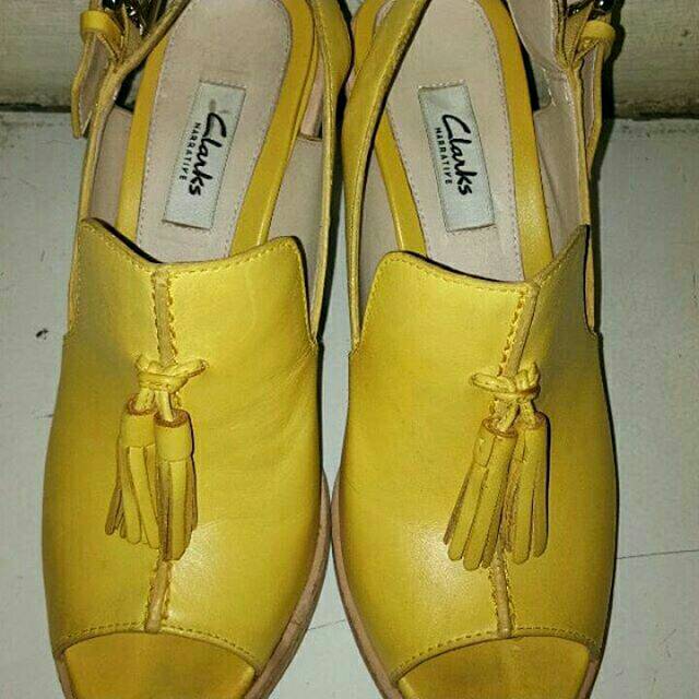Sepatu Heels Merk Clarks
