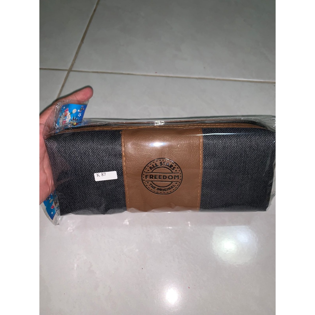 

Tempat pensil kain freedom 2 - K87