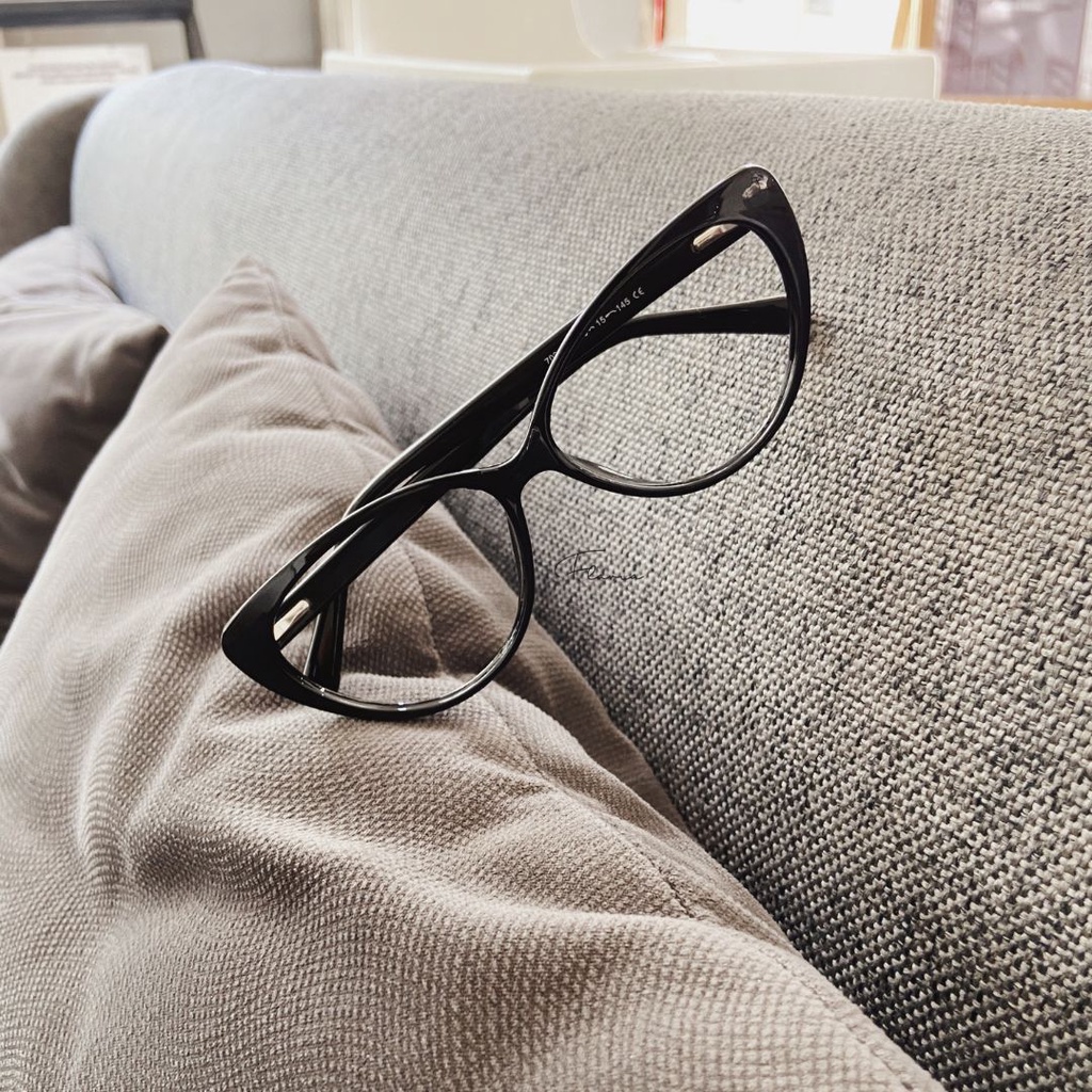 Flavia Eyewear - Kacamata Eve (custom minus, photochromic, blueray, bluechromic, photobrown)