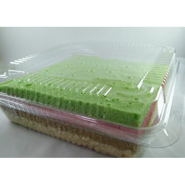 

Bolu Pelangi / Rainbow Cake