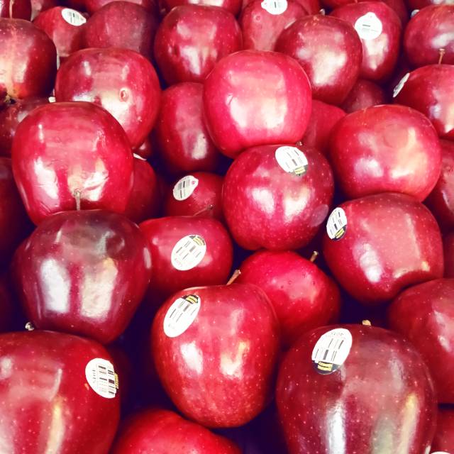 

Apel Merah Import USA Manis 1Kg