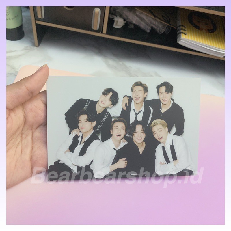 [READY STOCK] Official BTS 2021 NYEL Postcard ~ Group