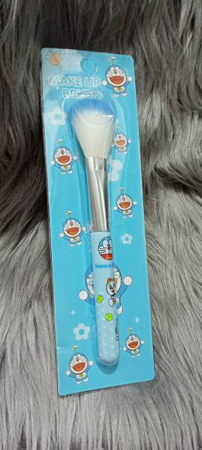 Make Up Brush blush on/ KUAS BLUSH ON