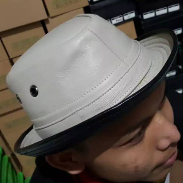 TOPI LAKEN KOBOY PRIA KULIT ASLI/TOPI KULIT COWO