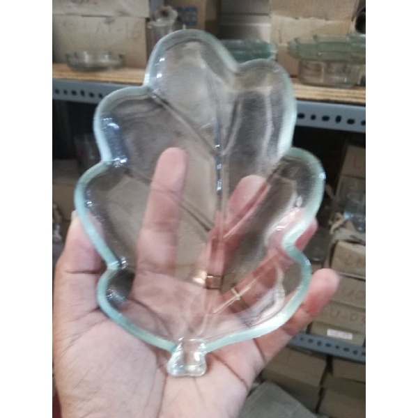 Piring kaca lepek daun leaf - piring daun kaca souvenir - homedecor - piring