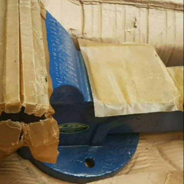 BENCH VICE 8 IN SWORDFISH-200MM RAGUM PARON CATOK merk swordfish