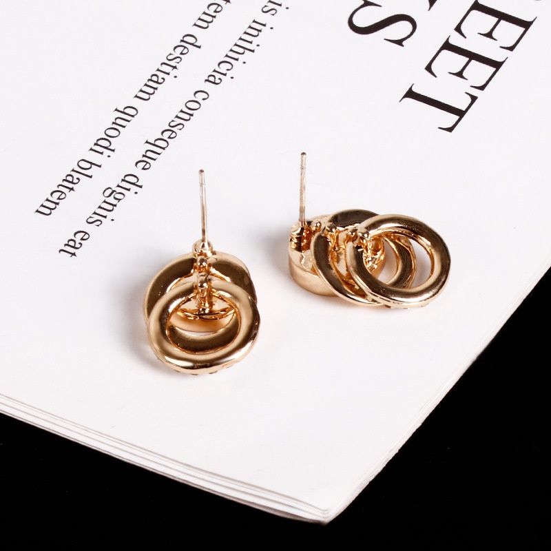 Anting 925 Silver Needle Bentuk Lingkaran Multilayer Aksen Berlian Gaya Korea